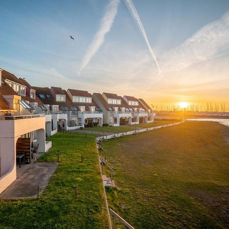 Port Greve Hotel Броуверсхавен Екстериор снимка